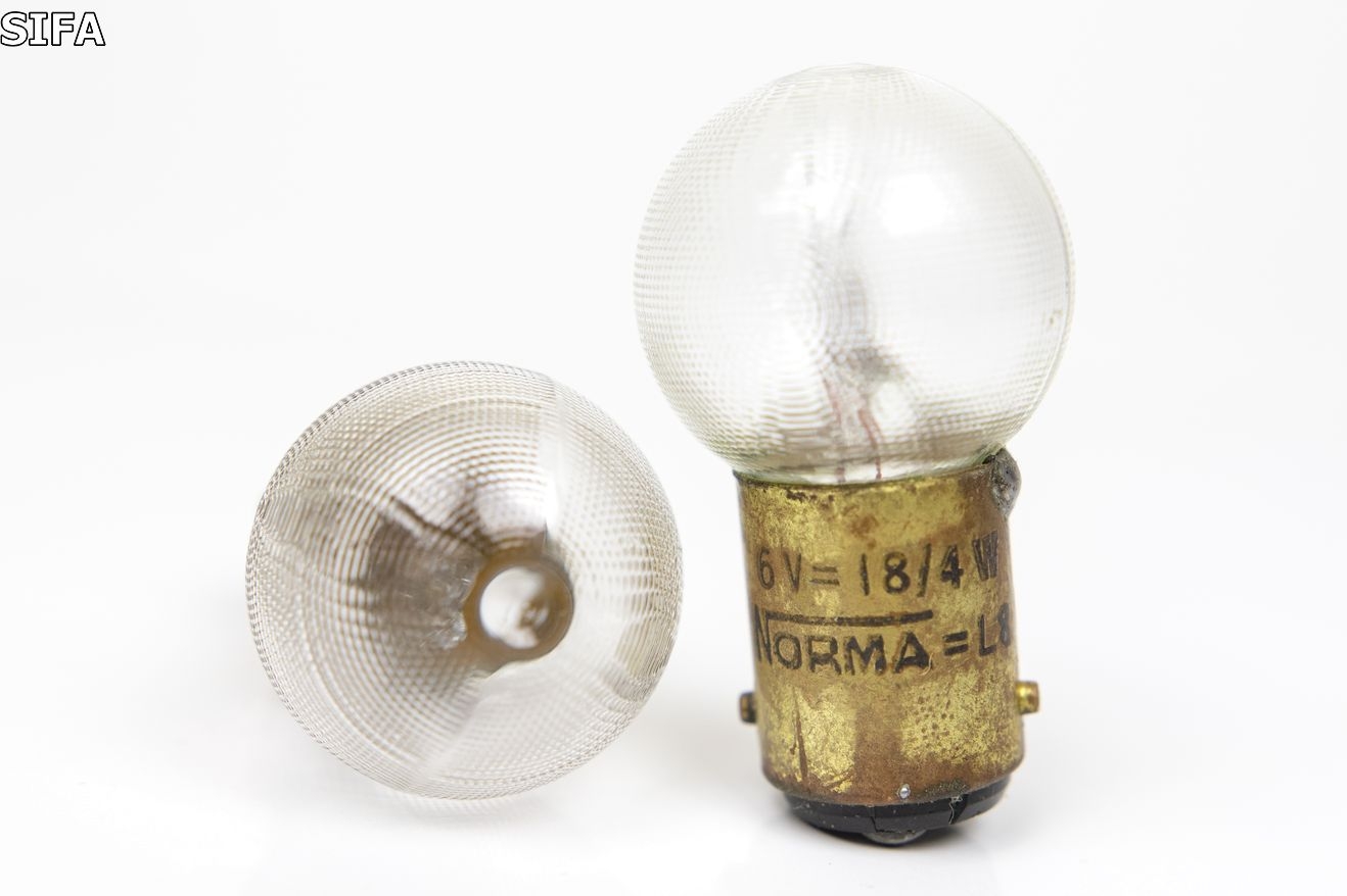 Ampoule NORMA BA 20 - 6 Volts 36 Watts - Pour Véhicules Anciens Ou Spécifiques - Occasion Bon État